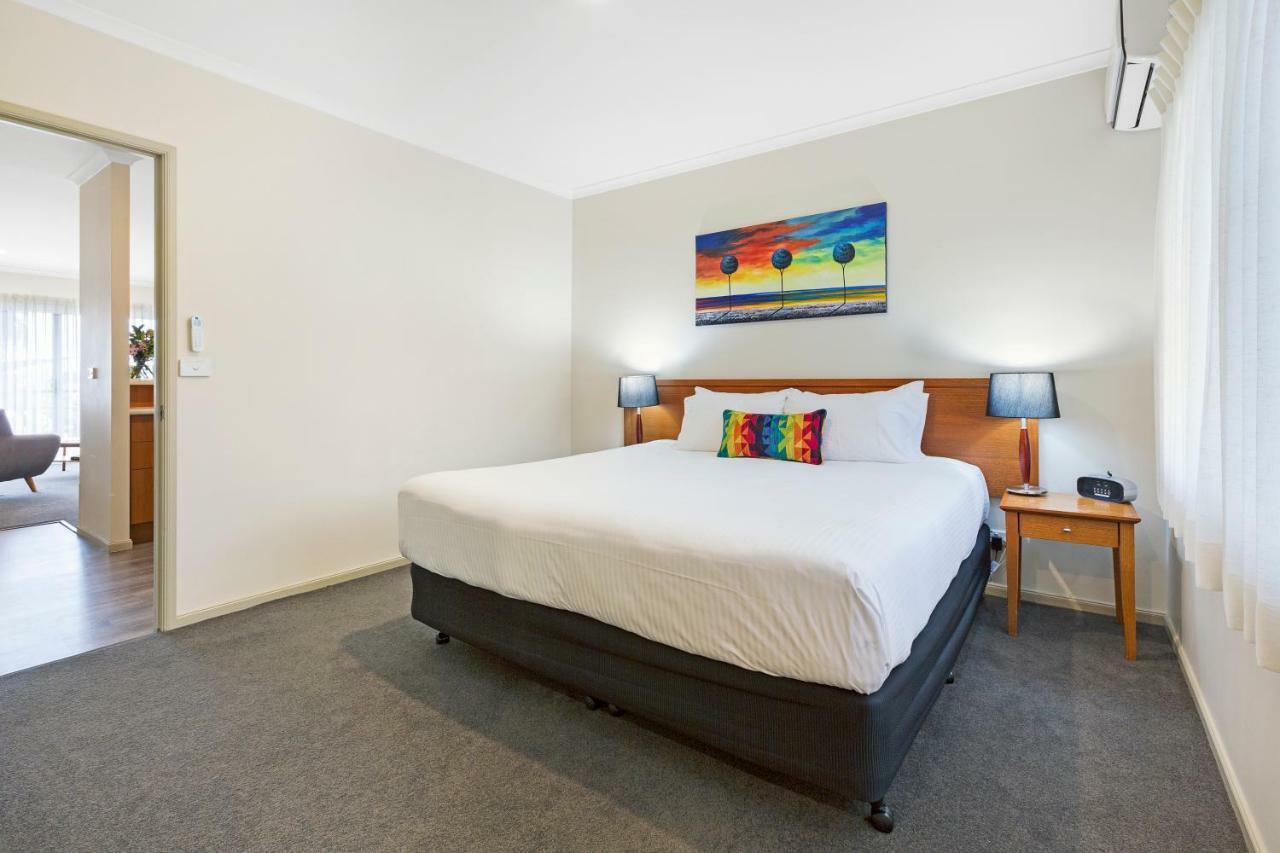 Quest Tamworth Aparthotel Exteriör bild